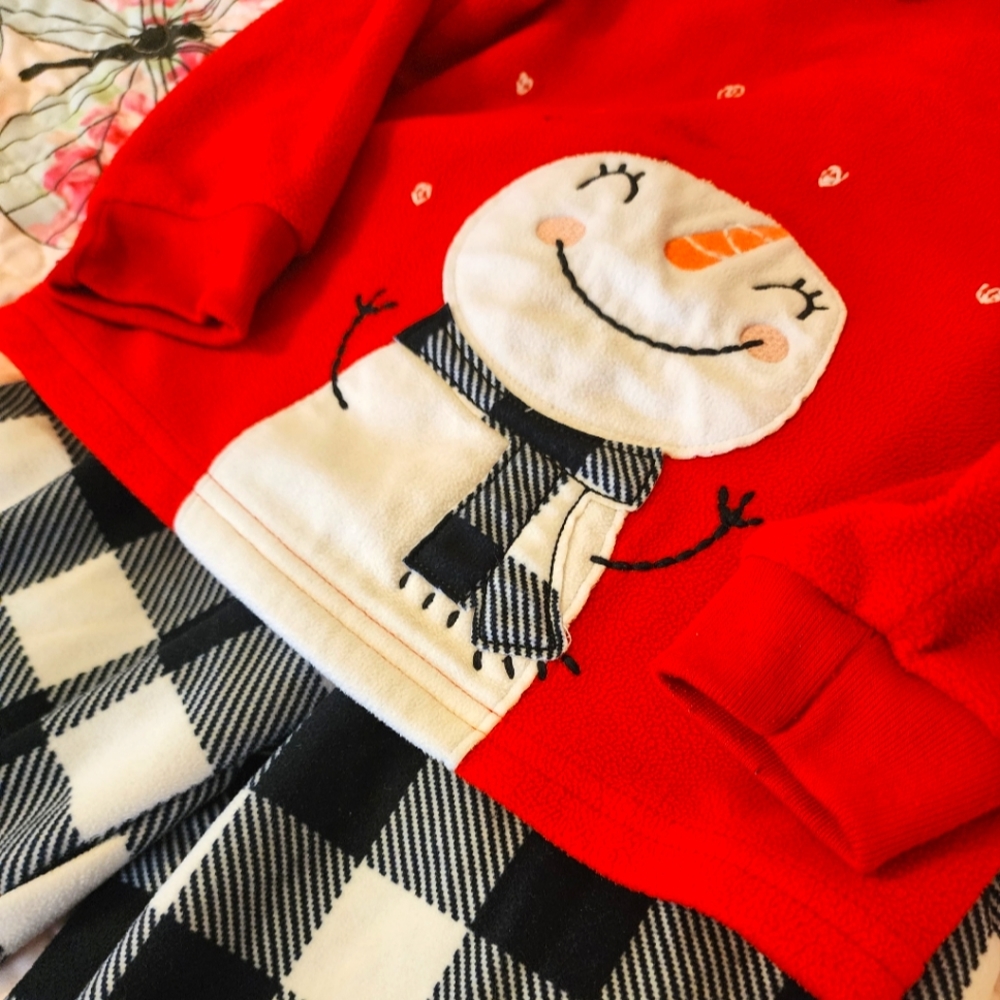 Girl warm pjs